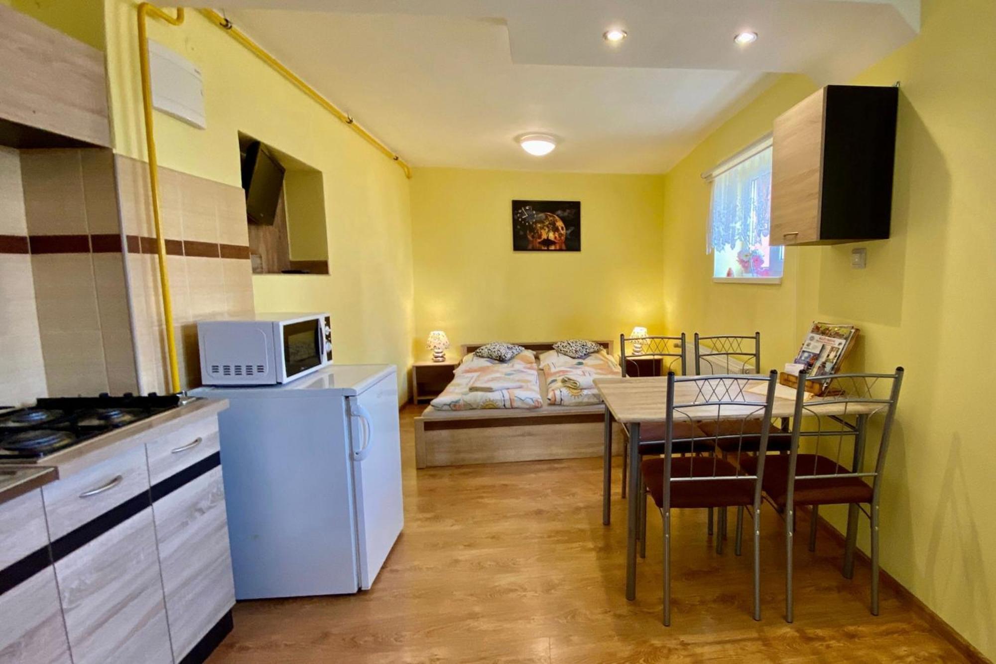 Privat Horec Maly Slavkov Exterior photo